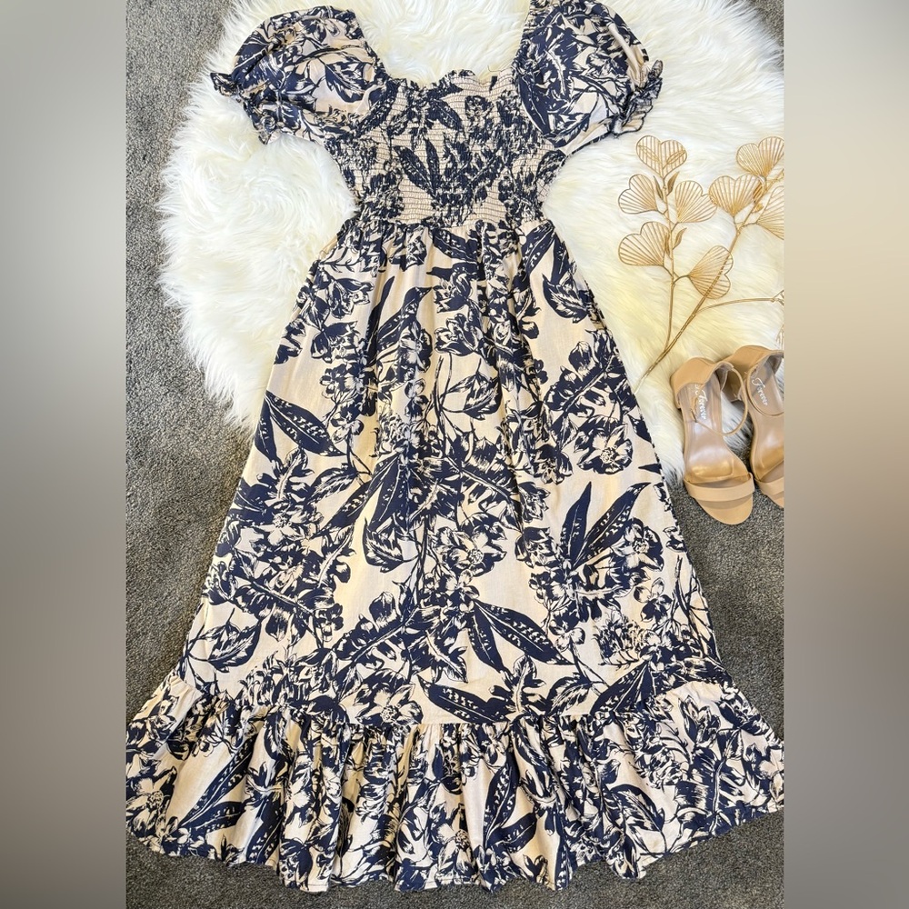 Elegant Navy and Cream Floral Maxi Dress